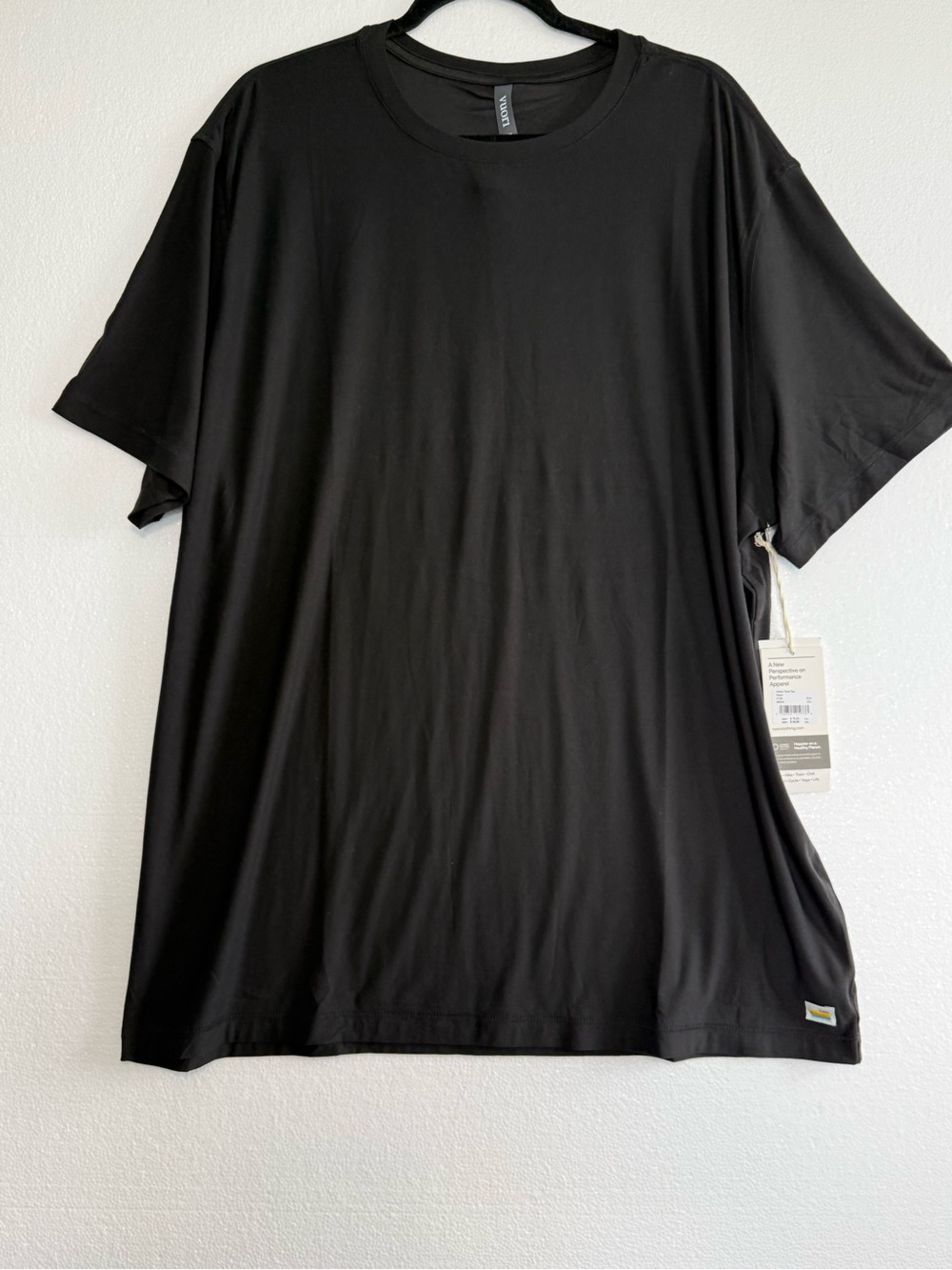 Vuori Strato Tech Tee Men's Size 3XL Black Performance Crew Neck T-Shirt NWT